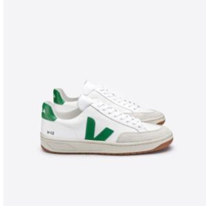 New In Box Veja V-12 Mesh in Emerald